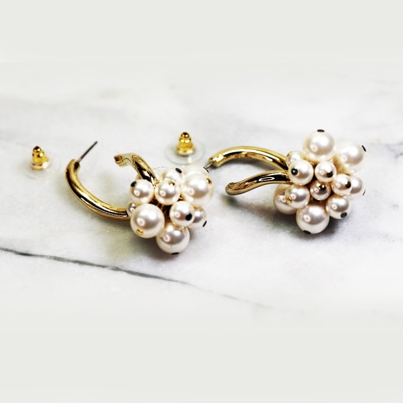 Pearl Earrings ~ Decadent Clustered Pearls in Gold Pierced Setting for the Bride - Picture 2 of 6